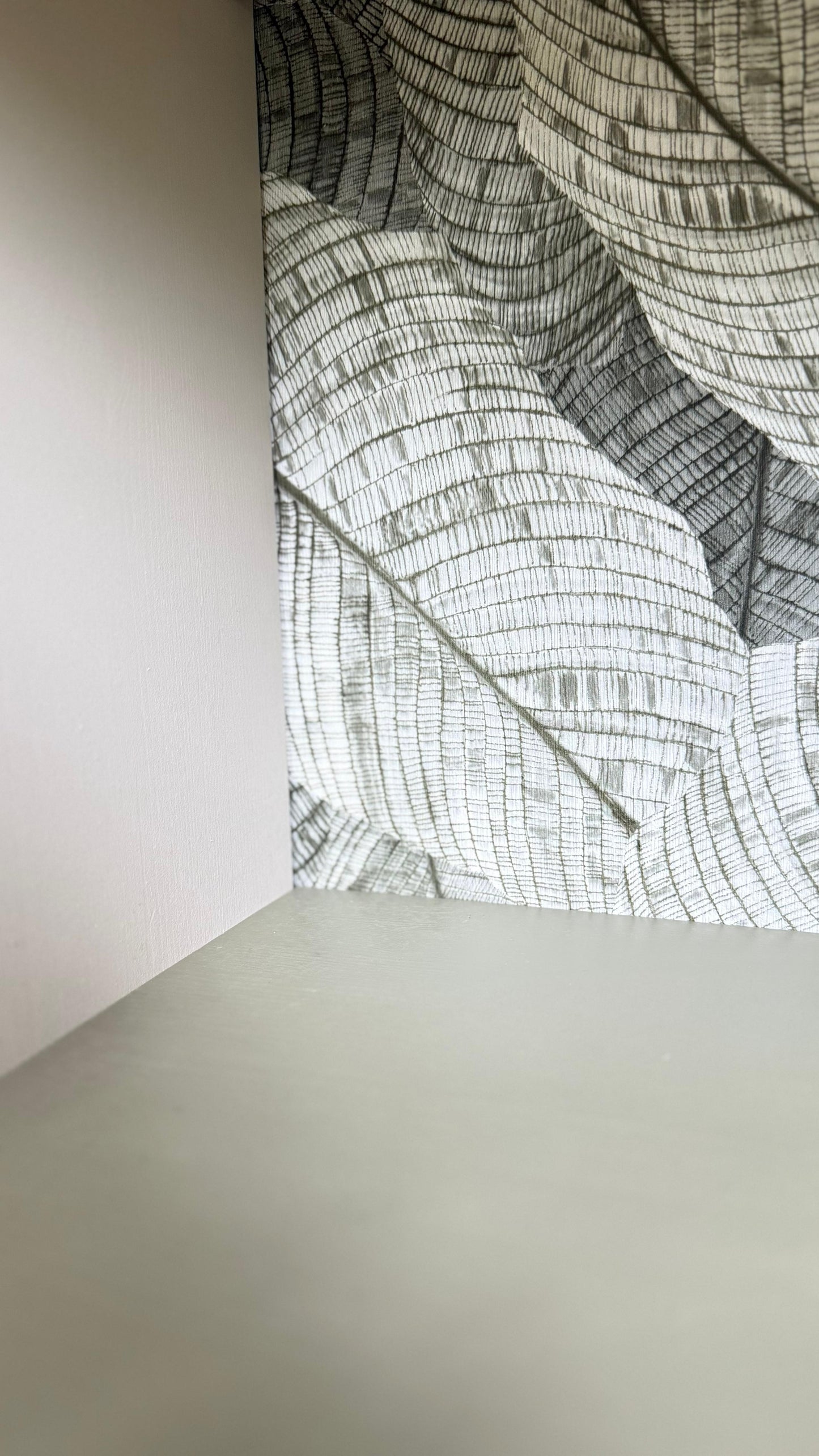 Upcycling Vintage Kommode | Sideboard im Greige | Landhausstil Möbel | Einzigartiges Unikat mit Olivgrün, Tapete &amp; Goldakzenten