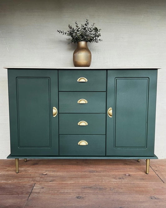 Grüne Kommode Sideboard mit Muschelgriffen