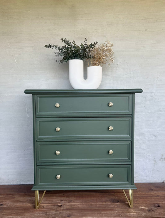 Kommode Olive grün • Vintage