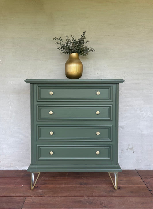 Kommode Olive grün • Vintage Sideboard Unikat